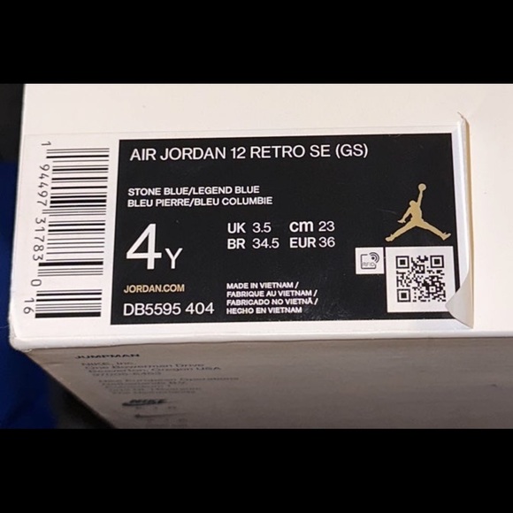 Air Jordan 12 Retro SE (GS) - Picture 2 of 9